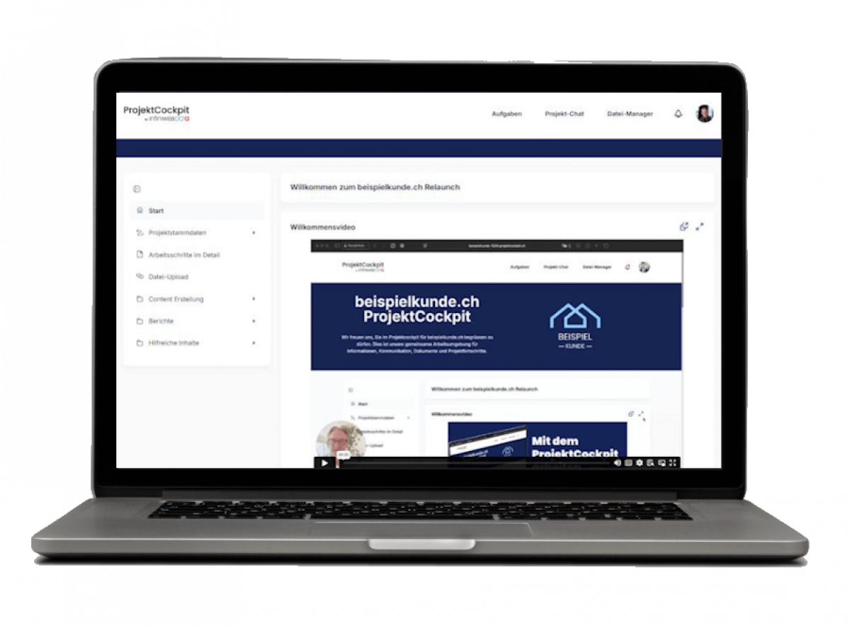 Laptop auf einem Tisch mit geöffneter Website